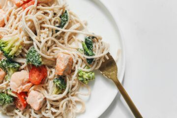 pasta con salmon y brocoli